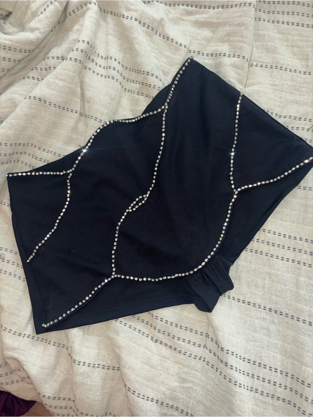 3/9$ Rhinestone Trim Skort Size Medium | Y2K Party Mini Skirt Shorts Black 🖤✨